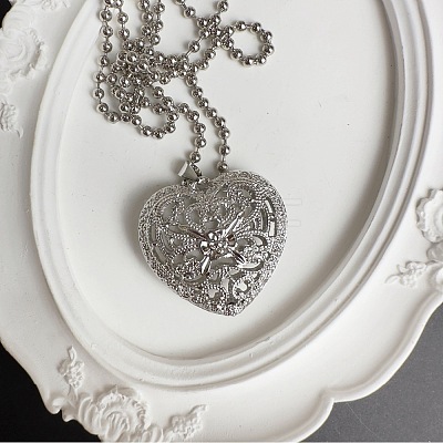 Vintage Alloy Hollow Heart Pendant Necklaces for Women Fashion Jewelry Gift LG2070-1