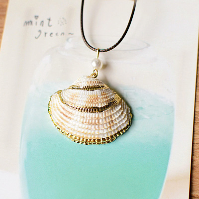 Natural Conch and Shell Pendant Necklaces YJ0466-9-1