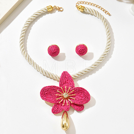 Iron Rhinestone & Raffia Flower Statement Necklace & Earrings Set WGE3BC3-02-1