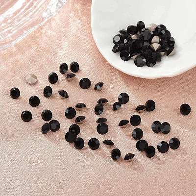 Preciosa® MAXIMA Crystal Round Stones Y-PRC-RBSS29-23980-1
