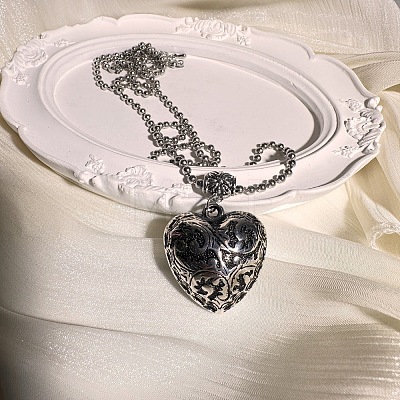 Vintage Plastic Carved Heart Pendant Ball Chain Necklaces for Women JL7014-1