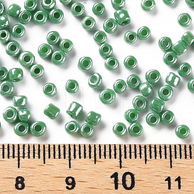8/0 Glass Seed Beads SEED-US0003-3mm-127-1
