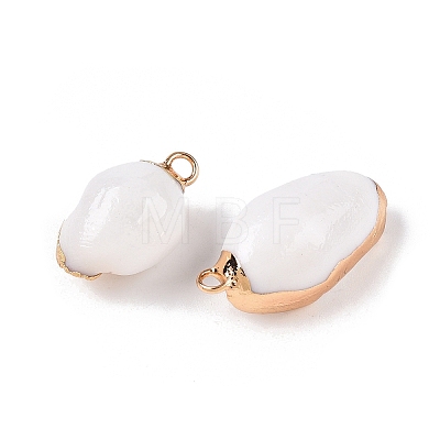 Natural Sea Shell Pendants SSHEL-N038-36-1