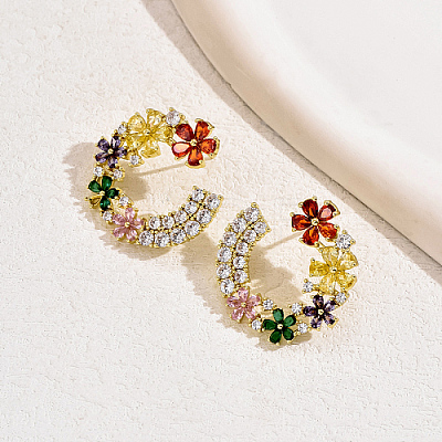 Brass Pave Cubic Zirconia Flower Stud Earrings for Women GQ4933-1