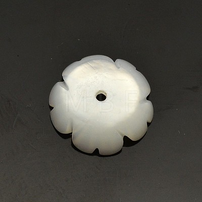 Flower Natural White Shell Beads SSHEL-N011-09-1