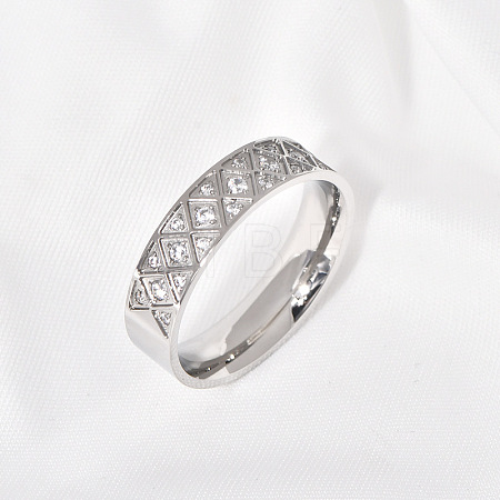 304 Stainless Steel with Clear Cubic Zirconia Finger Rings FS-WG2FC1C-08-1