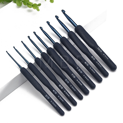 9Pcs Aluminum Diverse Size Crochet Hooks Set PW-WG52630-01-1