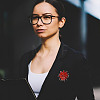 2Pcs 2 Colors Flower Alloy Glass Rhinestone Lapel Pins for Wedding Party JEWB-DR0001-07A-5