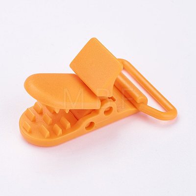 Eco-Friendly Plastic Baby Pacifier Holder Clip KY-K001-A13-1