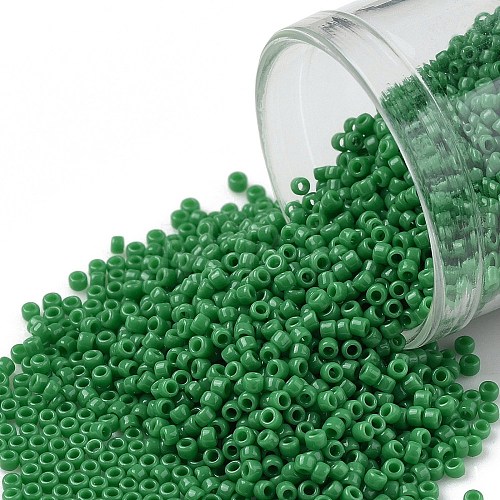 TOHO Round Seed Beads SEED-XTR15-0047D-1