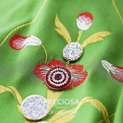 Preciosa® MAXIMA Crystal No Hotfix Flatback Stones Y-PRC-NSS16-10220-1