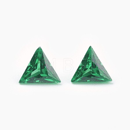 Cubic Zirconia Pointed Back Cabochons ZIRC-WH0001-A07-1