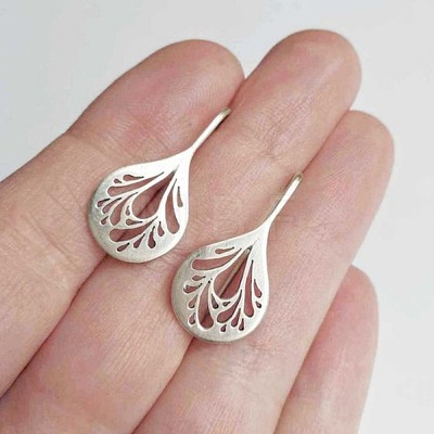Zinc Alloy Dangle Earrings FS-WG591E0-01-1
