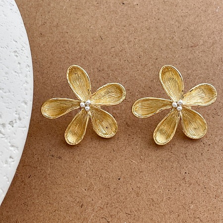 Alloy Stud Earrings for Women WGDA63E-01-1