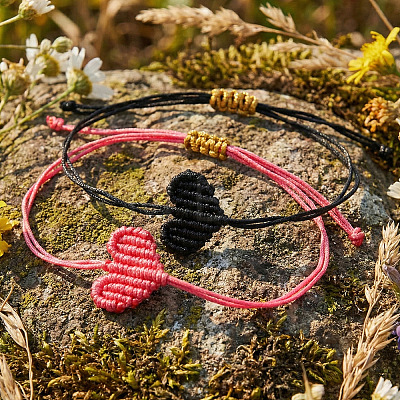 2Pcs Handwoven Polyester Heart Braided String Bracelets DI4678-1
