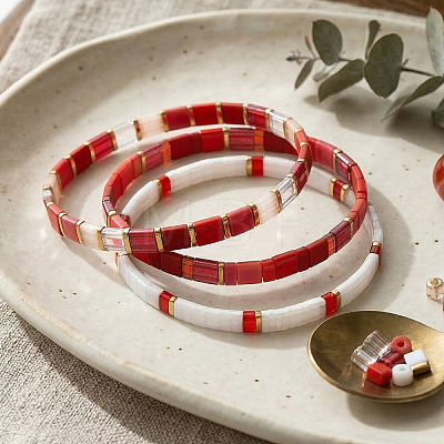 Handmade Red and White Glass Beaded Stretch Tile Bracelet Sets MA5695-1