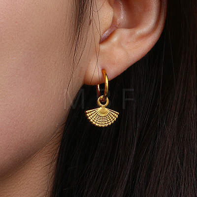 304 Stainless Steel Fan Shaped Huggie Hoop Earrings UO2750-1