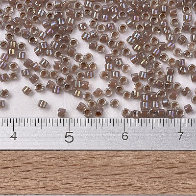 MIYUKI Delica Beads X-SEED-J020-DB1749-1