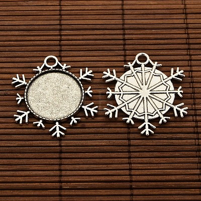 25x4mm Dome Transparent Glass Cabochons and Christmas Ornaments Antique Silver Alloy Snowflake Pendant Cabochon Settings DIY DIY-X0181-AS-1