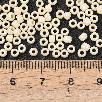 TOHO 8/0 Round Beads X-SEED-TR08-0409-1