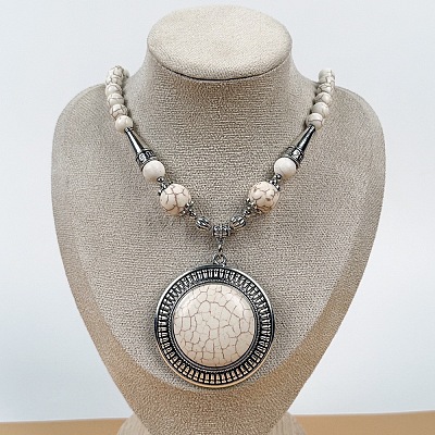 Vintage Alloy with Dyed Synthetic Turquoise Bohemian Flat Round Pendant Round Beaded Necklaces for Women DH5504-2-1