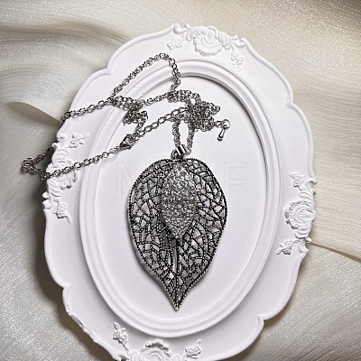 Vintage Alloy Crystal Rhinestone Hollow Leaf Pendant Necklaces for Women ET3744-1