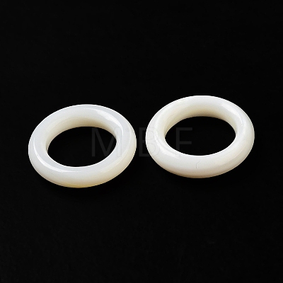 Natural White Shell Linking Ring SSHEL-M022-06A-1