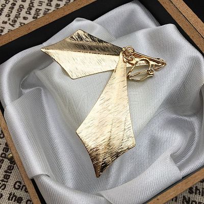Alloy Clip-on Earrings WGAE058-01-1