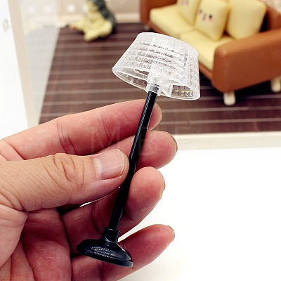 Mini Plastic Floor Lamp PW-WG7A2C3-01-1