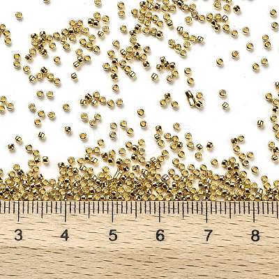 TOHO Round Seed Beads SEED-JPTR15-0715-1