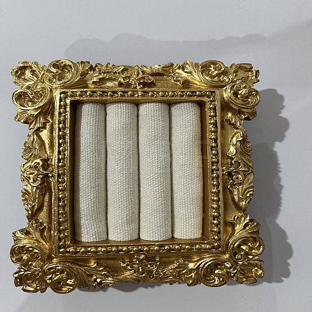 Vintage Resin with Cloth Ring Display Gold Photo Frame Stands RDIS-WH0016-19B-1