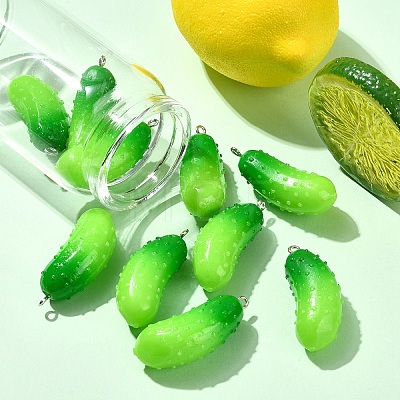 10Pcs Opaque Resin Vegetable Pendants RESI-YW0005-65-1