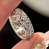 Rhombus Pattern 925 Sterling Silver with Crystal Rhinestone Finger Rings FS-WG922B2-04-1