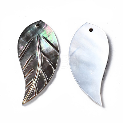 Natural Black Lip Shell Pendants SHEL-N026-145-1