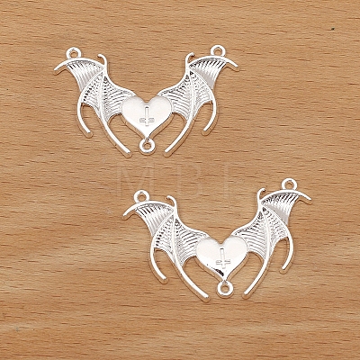 Zinc Alloy Bat Pendants PW-WGE46F8-01-1