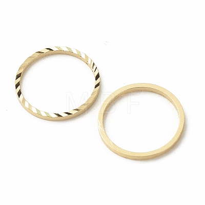 Brass Linking Rings X-KK-F831-018D-G-RS-1