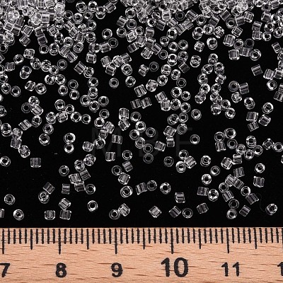 Transparent Glass Cylinder Beads SEED-S047-I-007-1