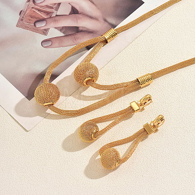 Vintage Iron Hollow Round Pendant Necklace and Earring Set for Women Stylish Jewelry Collection JY4522-1