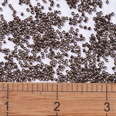 MIYUKI Delica Beads X-SEED-J020-DB0460-1