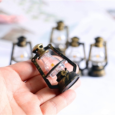 Miniature Plastic Kerosene Lamp Display Decorations MIMO-PW0001-073-1
