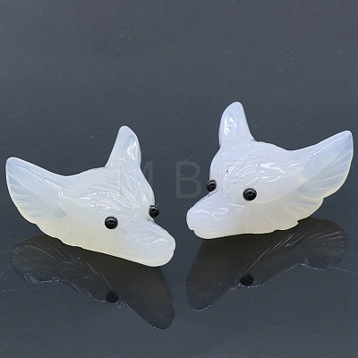 Natural White Agate Carved Healing Wolf Head Figurines PW-WG25599-01-1