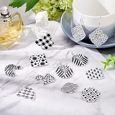 SUPERFINDINGS 20Pcs 10 Style Mixed Pattern Opaque Acrylic Pendants SACR-FH0001-08-1