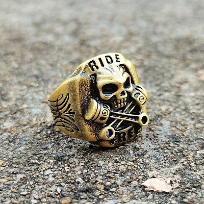 Retro Zinc Alloy Finger Rings for Men FS-WG2C134-08-1
