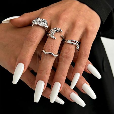 4Pcs Alloy Finger Rings Set for Women WGC74B8-06-1