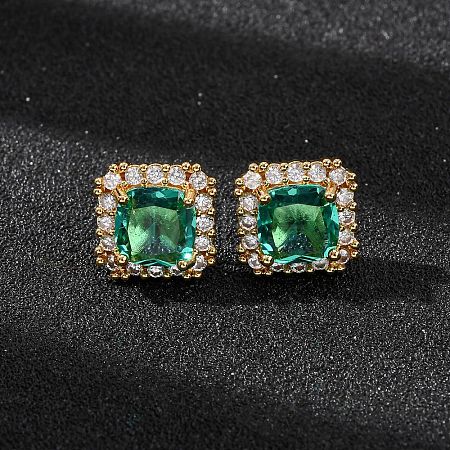 Brass Micro Pave Green Cubic Zirconia Stud Earrings for Women EJEW-F418-19G-1