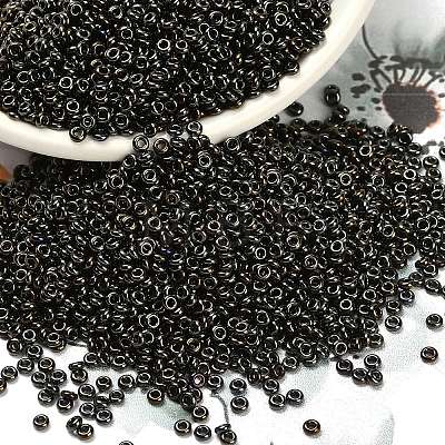 TOHO 6/0 Demi Round Beads SEED-DR06-0083-1