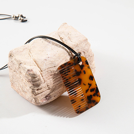Resin Comb Pendant Black Cord Necklaces FS-WG4655B-13-1