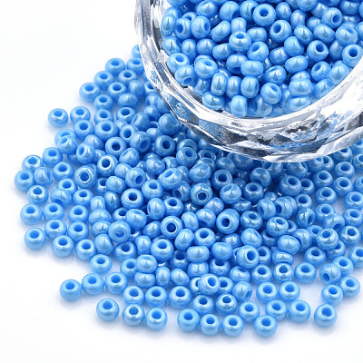 8/0 Czech Opaque Glass Seed Beads SEED-N004-003A-17-1