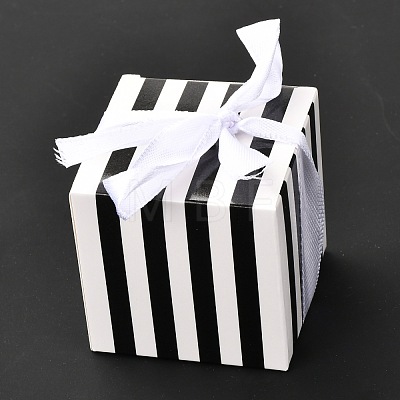 Square Foldable Creative Paper Gift Box CON-P010-C01-1