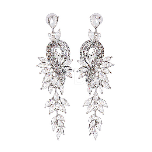 Sparkling Diamond Earrings for Women - Elegant and Chic Statement Jewelry ST1169213-1